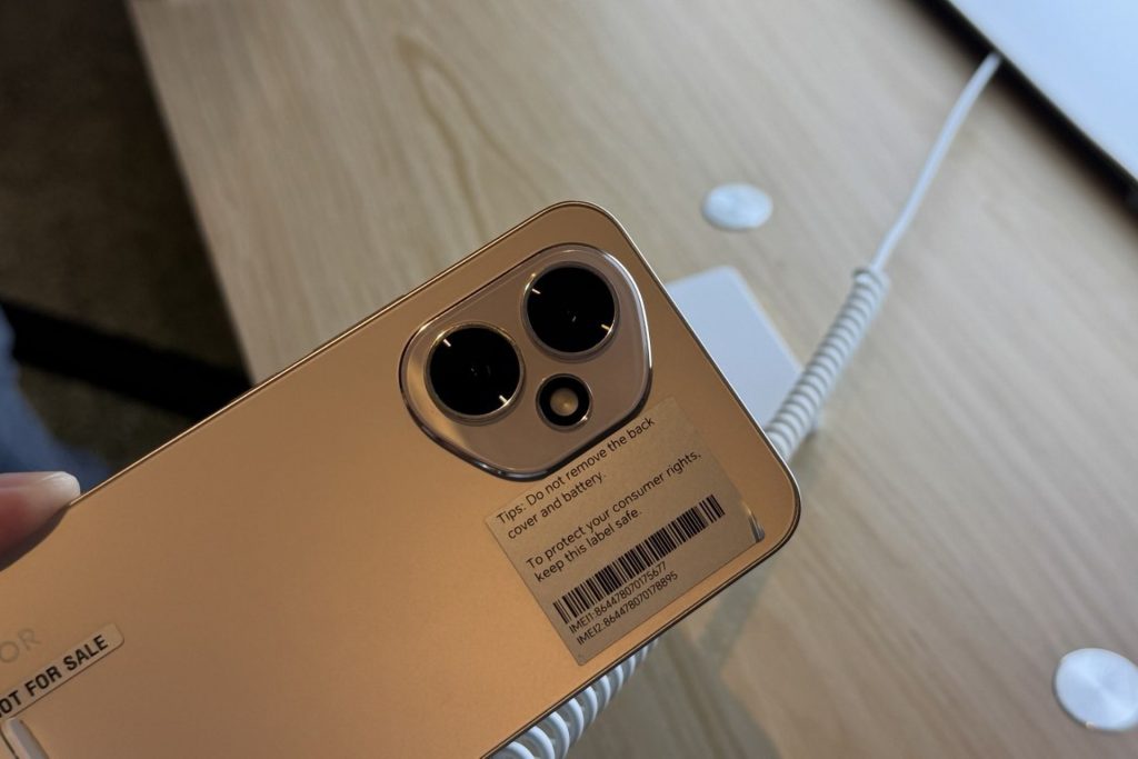 HONOR 400 Series cameras