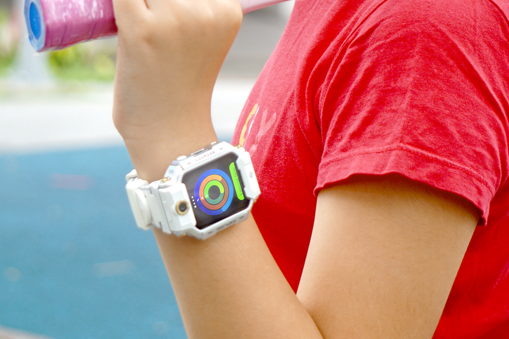 Exercising with the imoo x10 watch