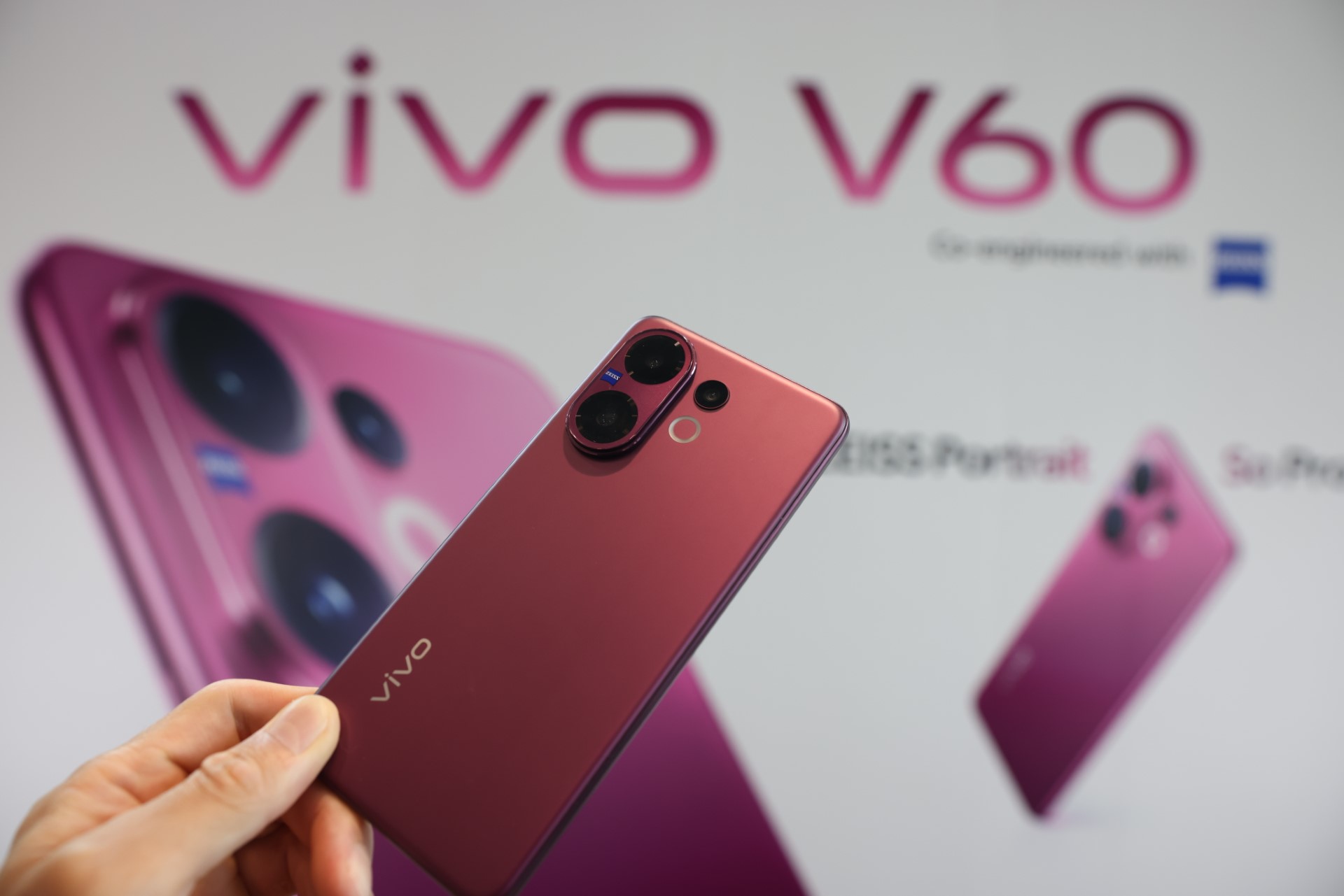 vivo V60