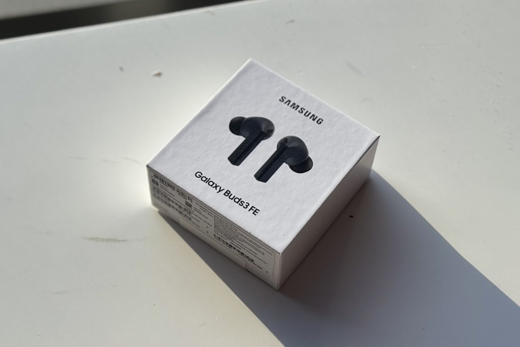 Samsung Buds3 FE retail box