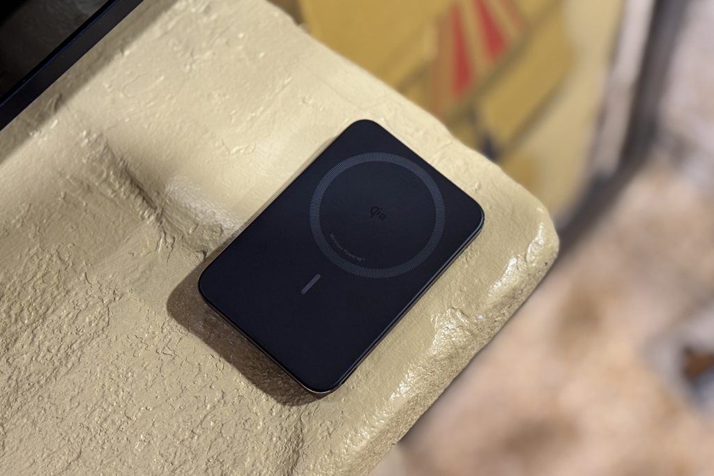 Anker Nano Wireless Power Bank