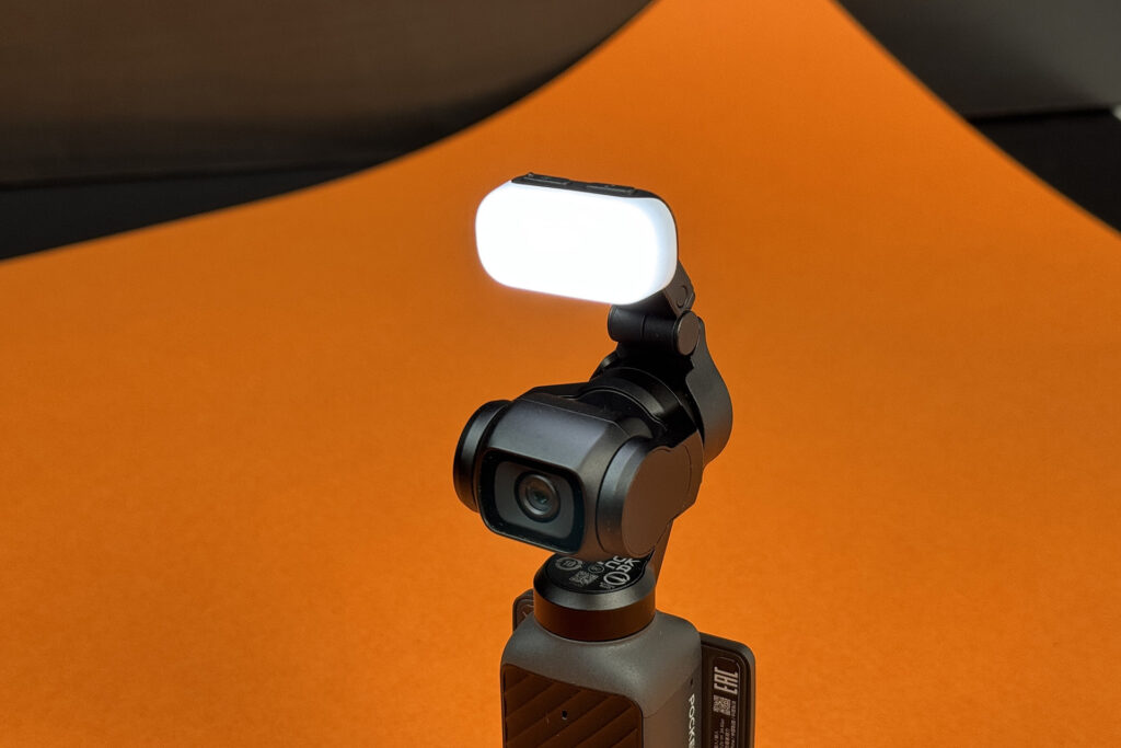 DJI Osmo Pocket 4