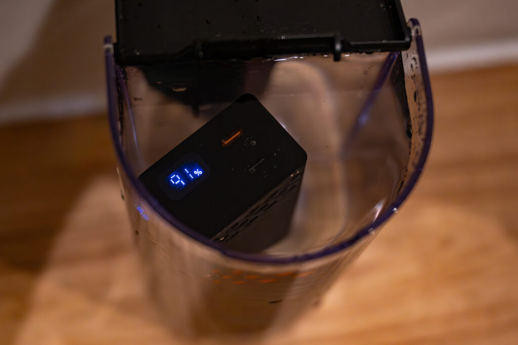 NITECORE Carbo 20