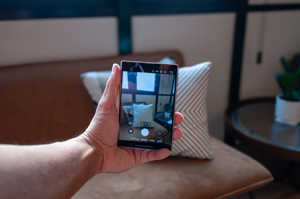 Samsung Galaxy Z Fold 8
